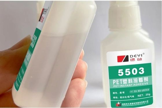 Einkomponenten-PET-Klebstoff AB-Epoxykleber mit 60-120CPS-Viskosität 3-10S-Härtezeit