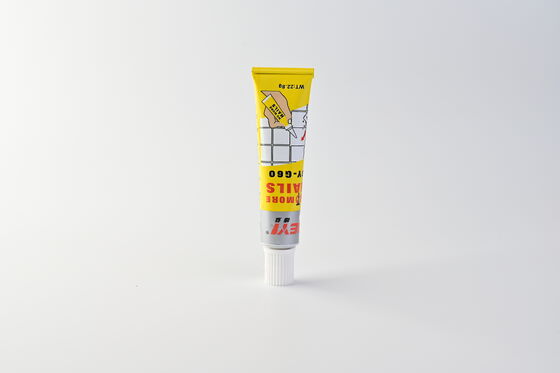 Konstruktion und Montage Flüssiges Nagelklebstoff. Stark SBS-basiert. Kein Nagelkleber mehr für die Herstellung.