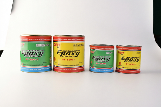Niedriggeruchs-Epoxy-AB-Kleber -- Strukturklebstoff für professionelle industrielle Anwendungen